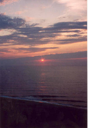 sunrise02.jpg